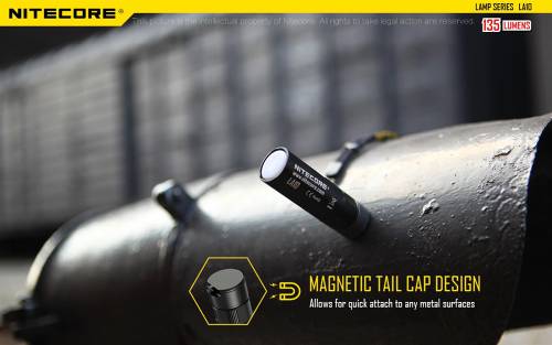 Mini linterna de camping LA10 CRI NITECORE