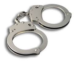 Esposas TH TACTICAL S1900 con funda